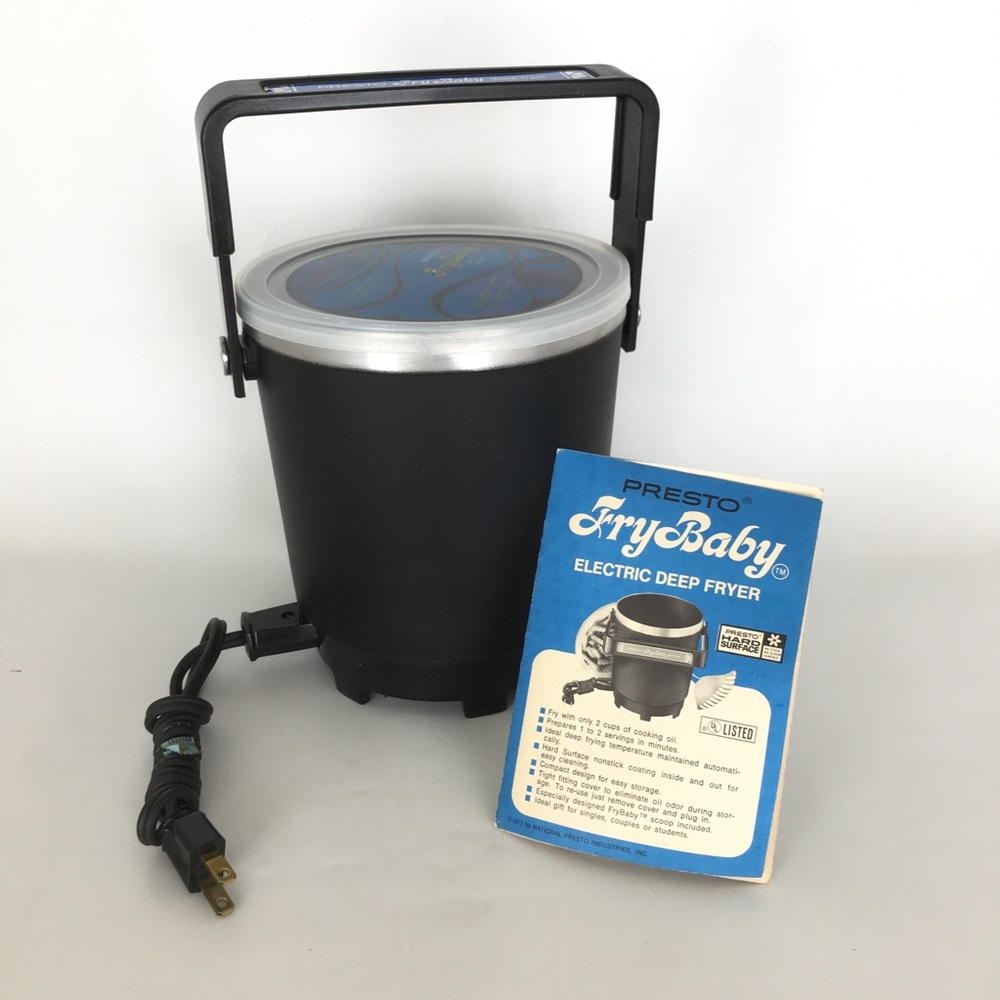 Vintage 70’s Presto Fry Baby Electric Deep Fryer Non Stick Model 01/FBD1 W/Cord